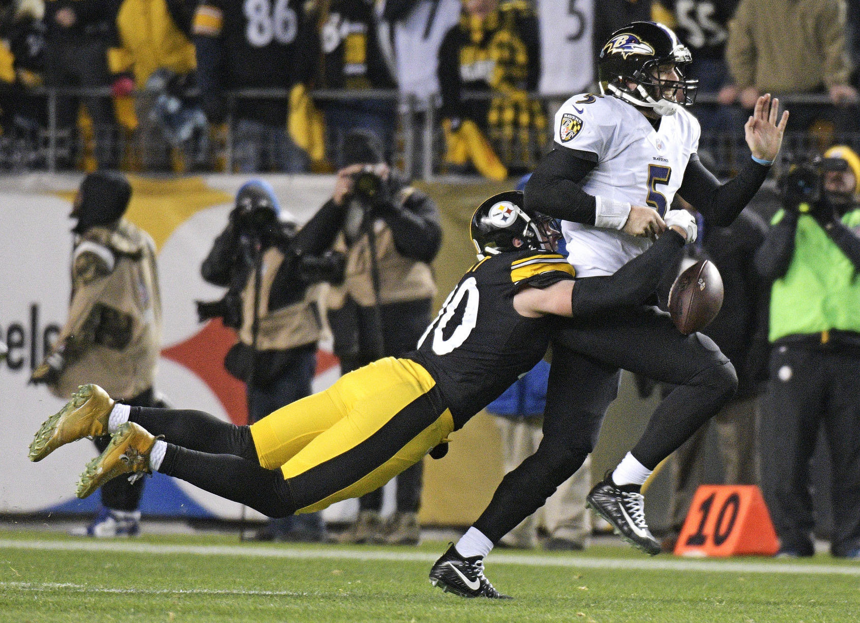 T.J. WATT - STEELERS